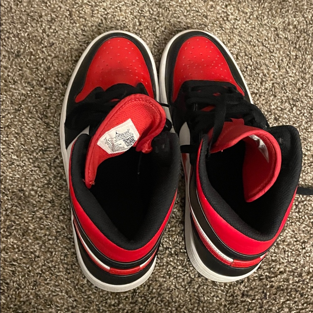 Red Nike Air Jordans Size 9 Men’s
